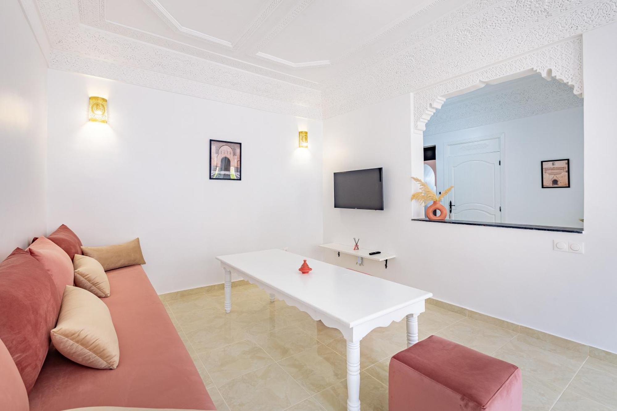 Appart Hôtel avec Terrasse et JACUZZI PRIVE Marraquexe Exterior foto